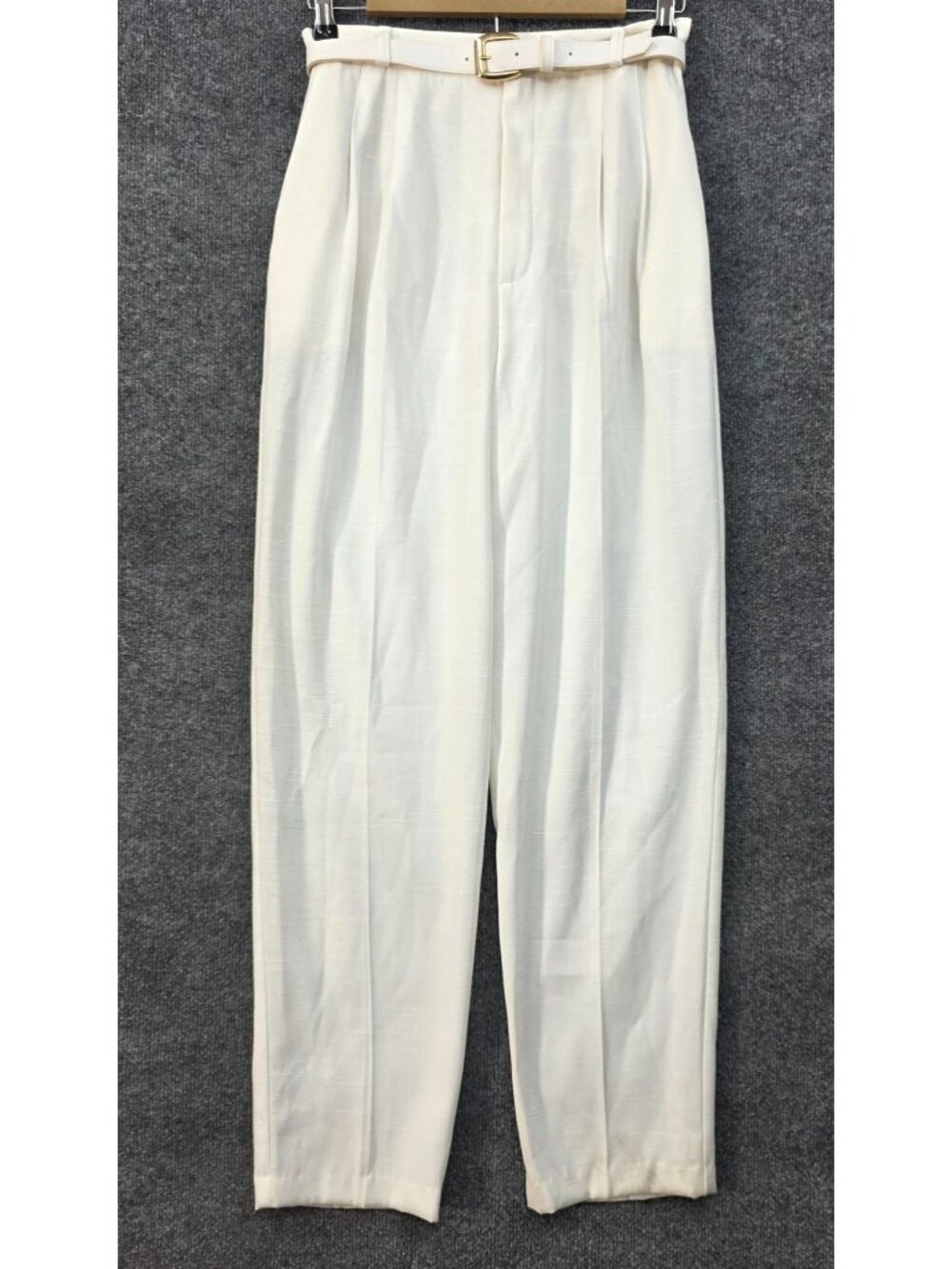 Vintage Joan Walters Magic Fit Slacks 8 White USA Tapered Leg Casual Academia
